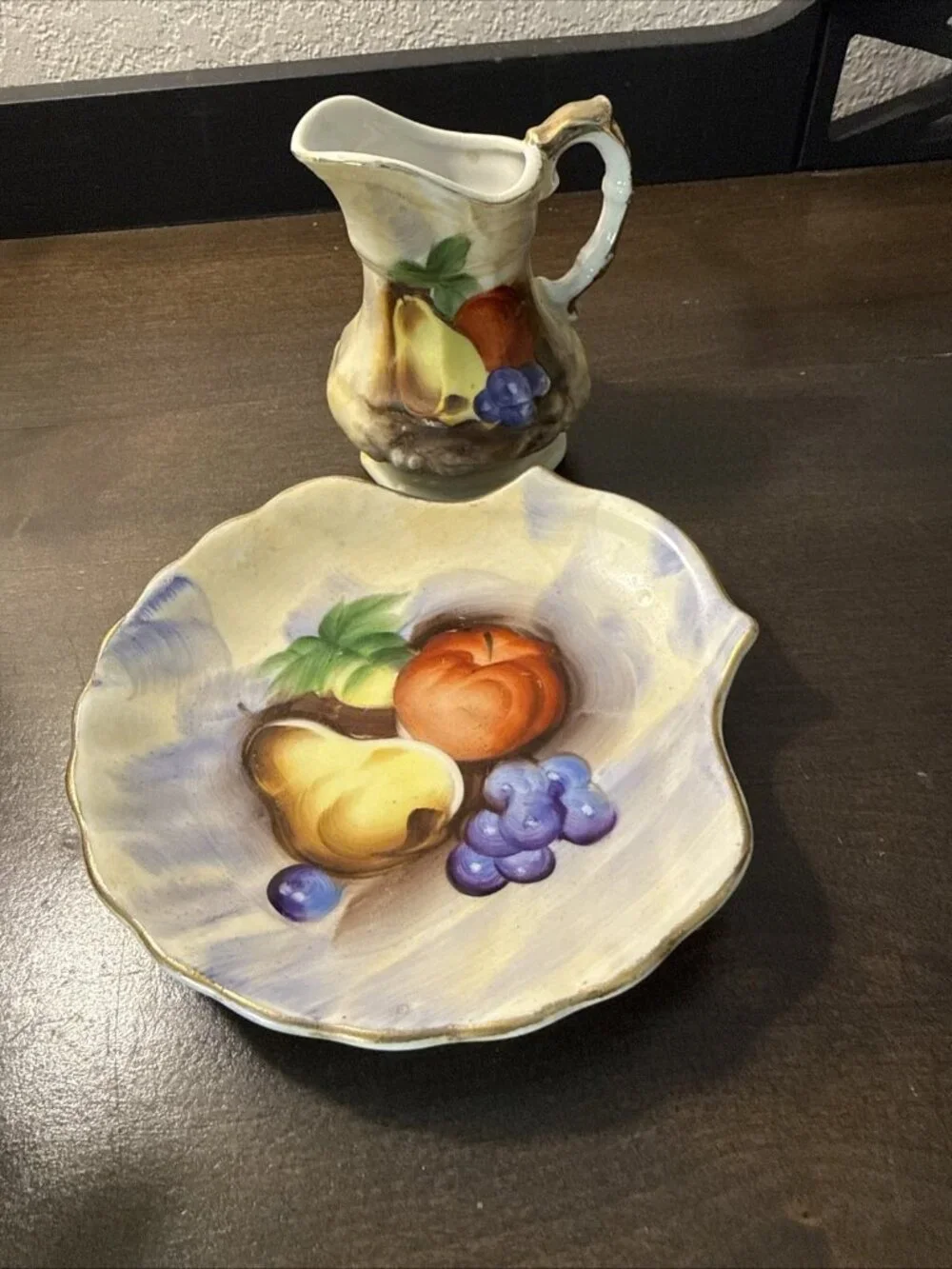 Vintage, Enesco Japan,Pear, Apple, Grapes Sauce & Butter Pat Set With Gold Trim